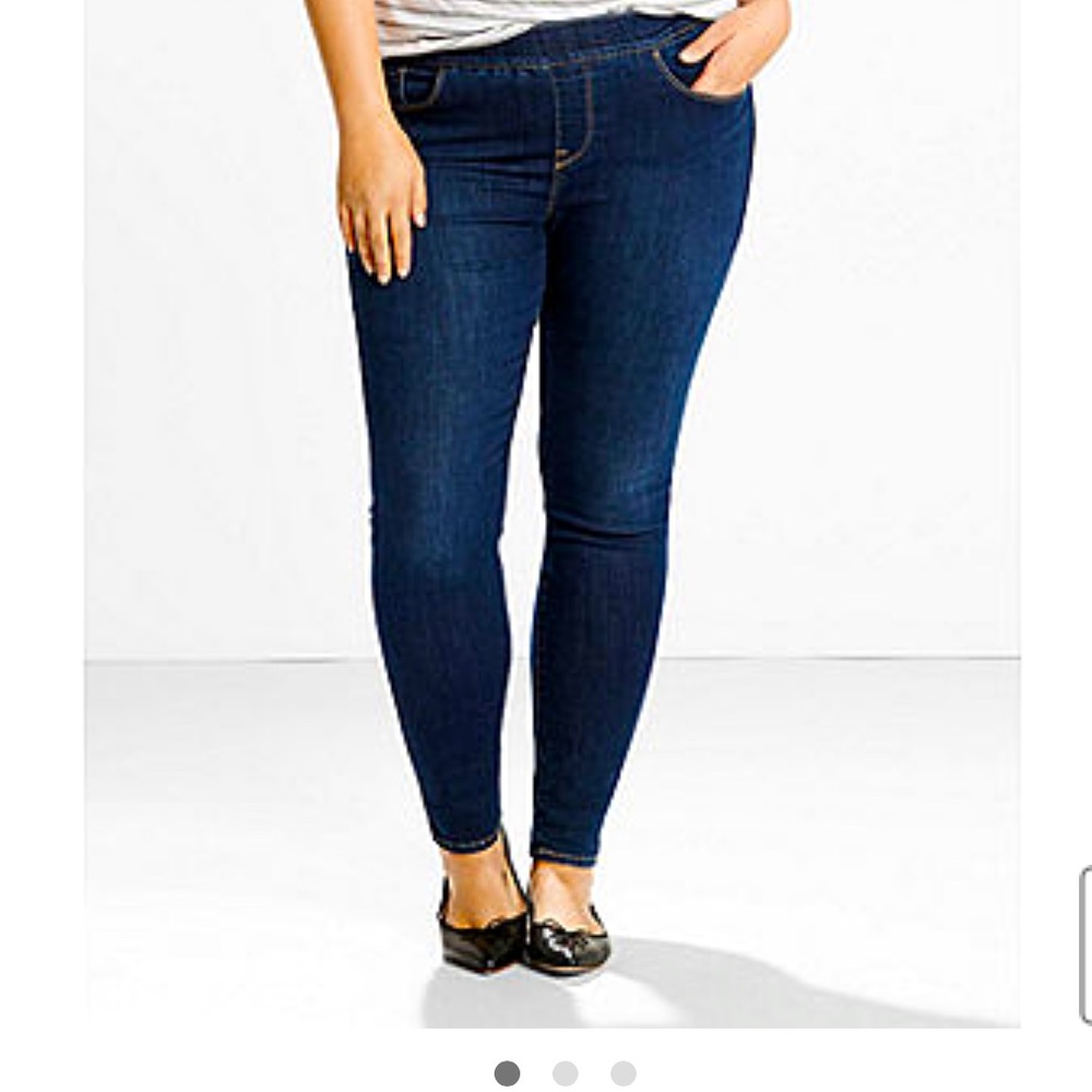 Levi’s 512 Perfectly Slimming Jeans